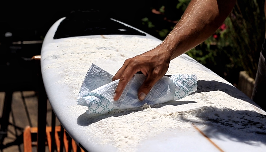 removing surfboard wax