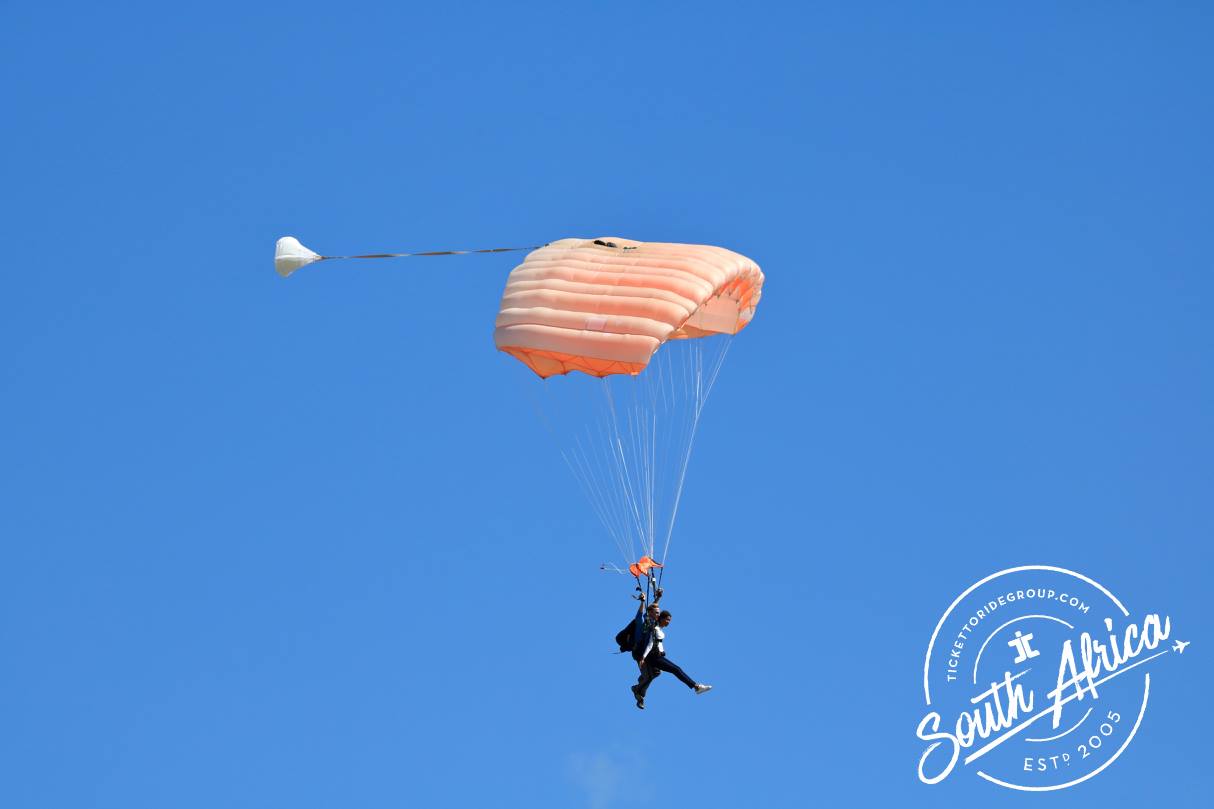 Sky diving in Plett